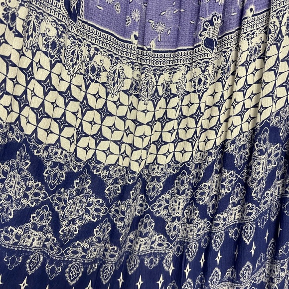 Raga smocked maxi dress - Picture 7 of 7